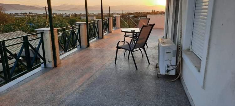 Appartement Mosxonas House à Aegina Extérieur photo